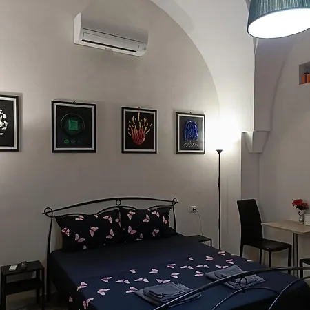 Casa In Pieno Centro Storico Vicino Ostuni E La Riserva Di Torre Quaceto